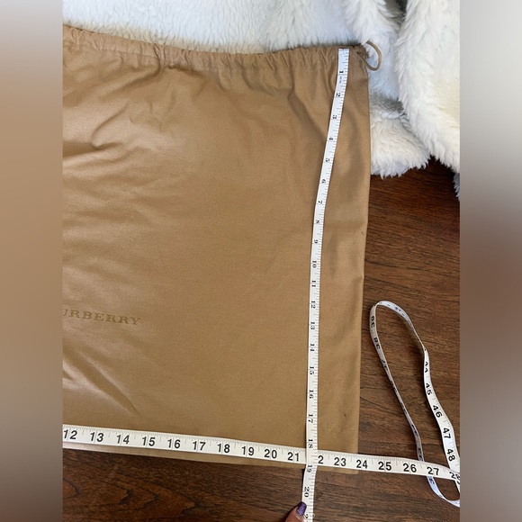 BURBERRY Maiden Tote Leather & House Check Canvas w/ Dust Bag. - Picture 11 of 17